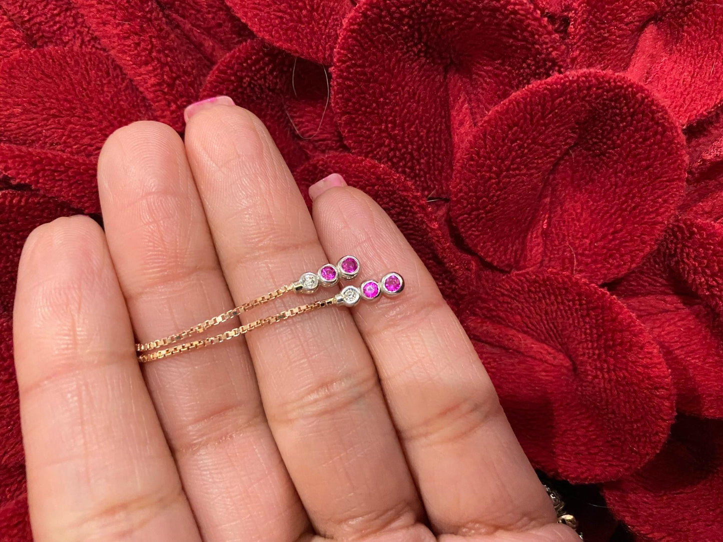 0.68 Carat Pink Sapphire Diamond Gold Adjustable Bracelet