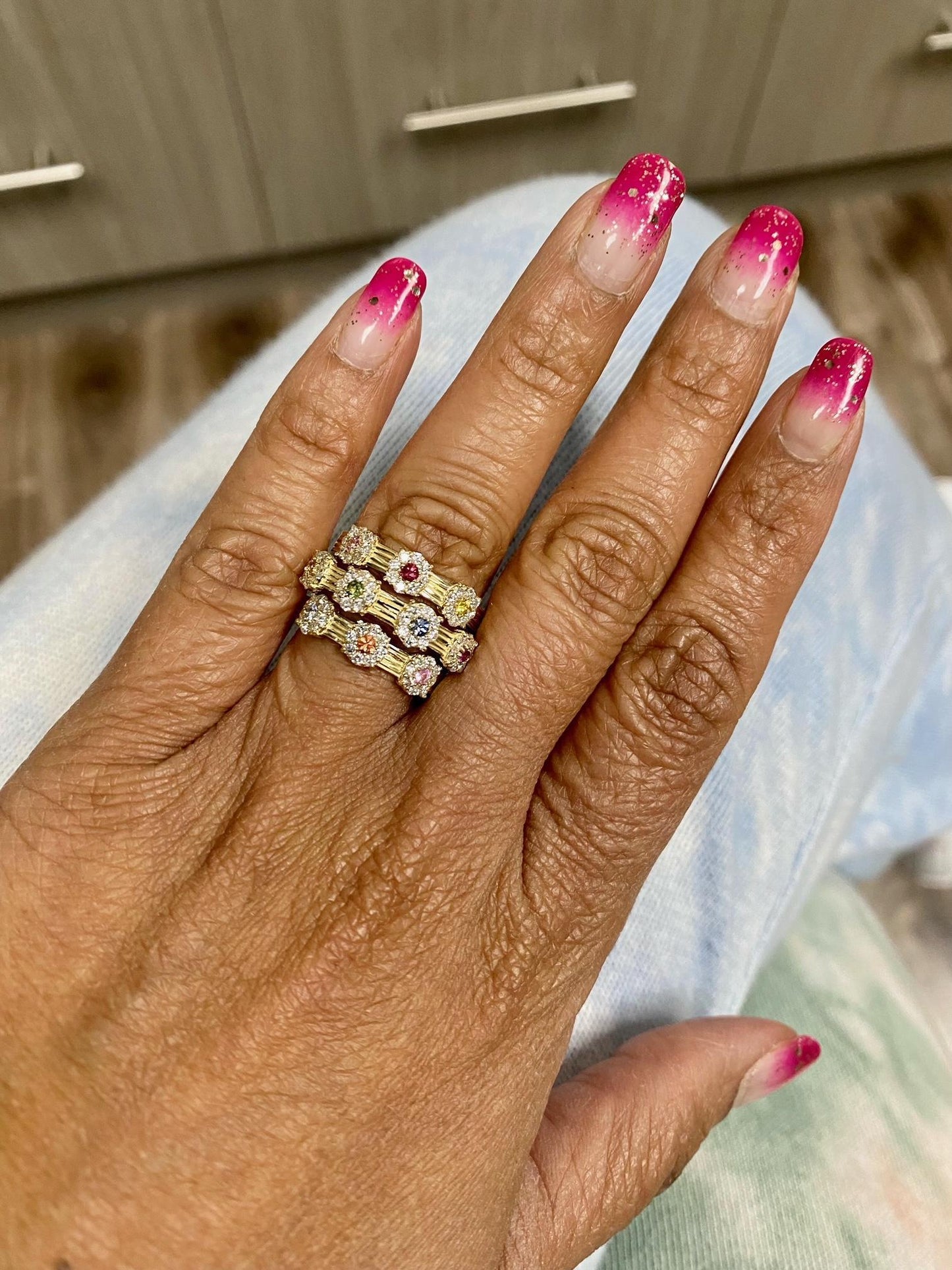 1.36 Carat Natural Multi Color Sapphire Diamond Yellow Gold Cocktail Ring