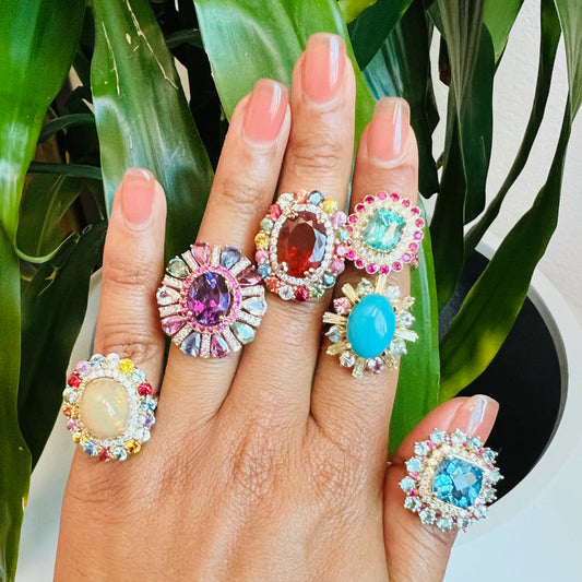 The Sisters Behind Roshé Jewels: Crafting Modern Masterpieces with Vibrant Gemstones