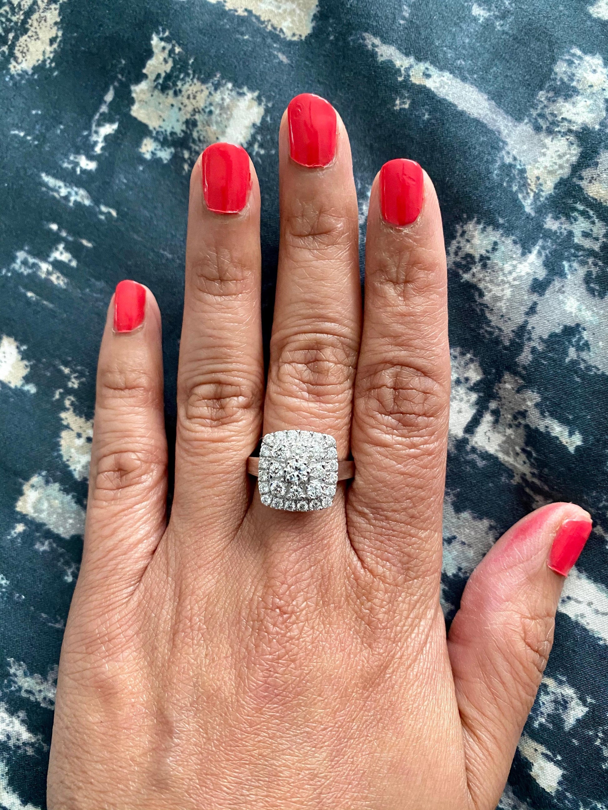 1.14 Carat Diamond 18 Karat White Gold Cluster Ring