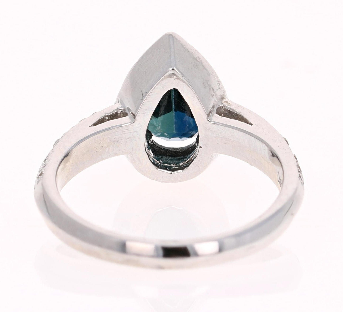 Roshe Jewels, Sapphire Ring with Natural Diamonds in 14K White Gold, 1.82 Carats