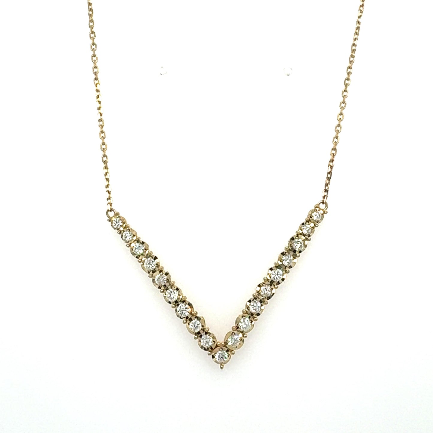 Natural Round Cut Diamond Chain Pendant in 14K Yellow Gold