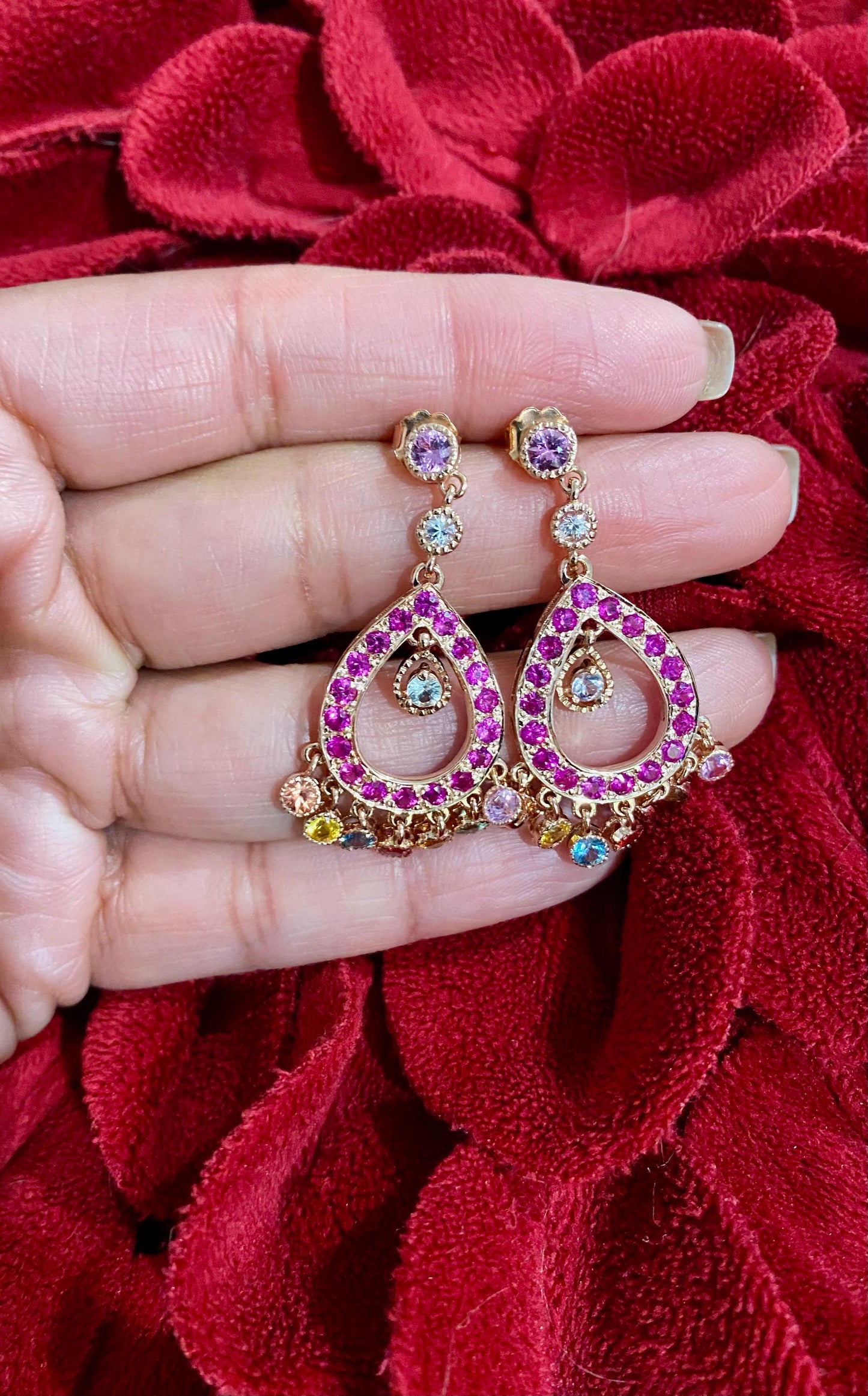 5.12 Carat Natural Sapphire Rose Gold Drop Earrings