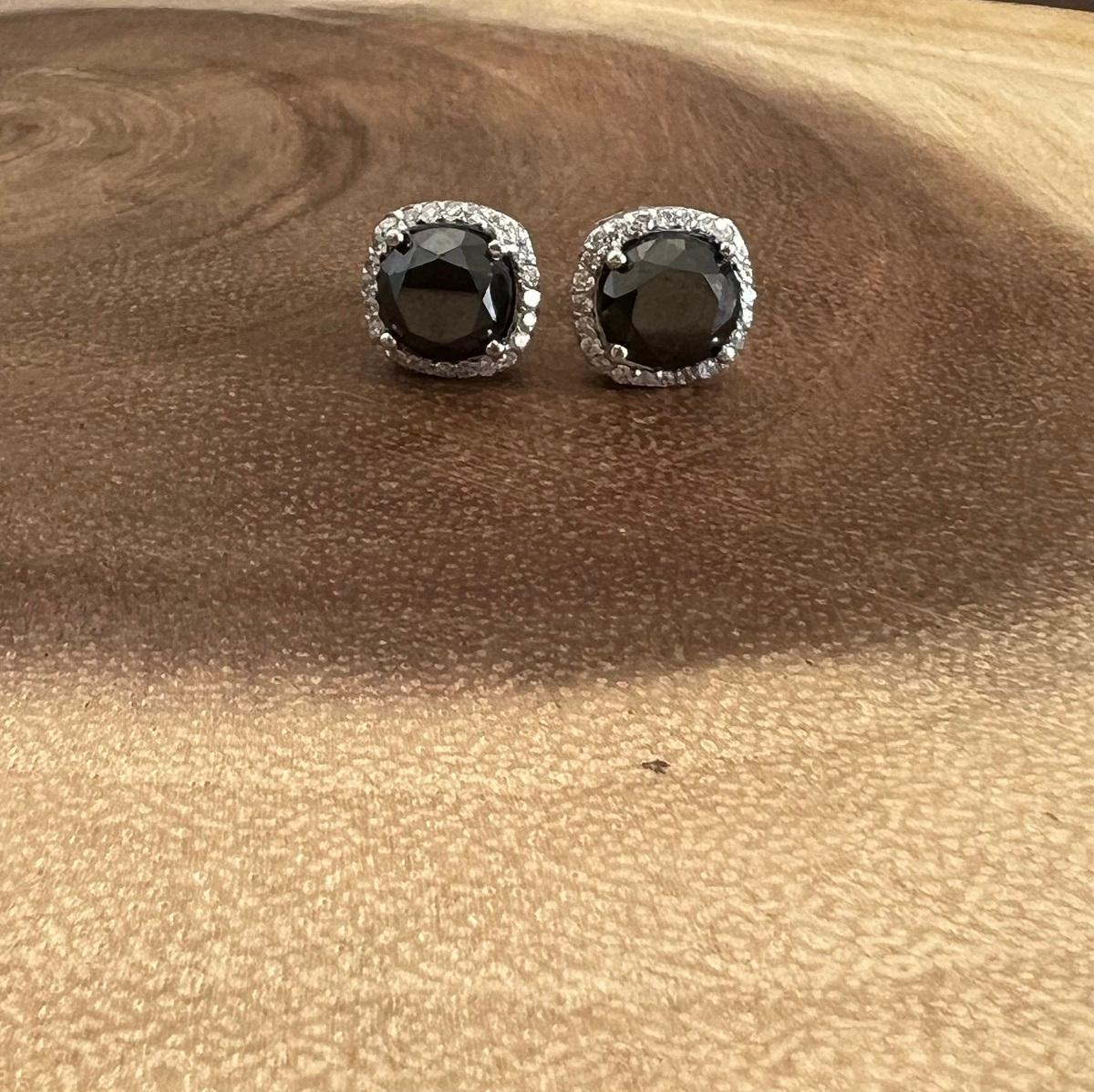 5.92 Carat Black Diamond White Diamond 14 Karat White Gold Stud Earrings