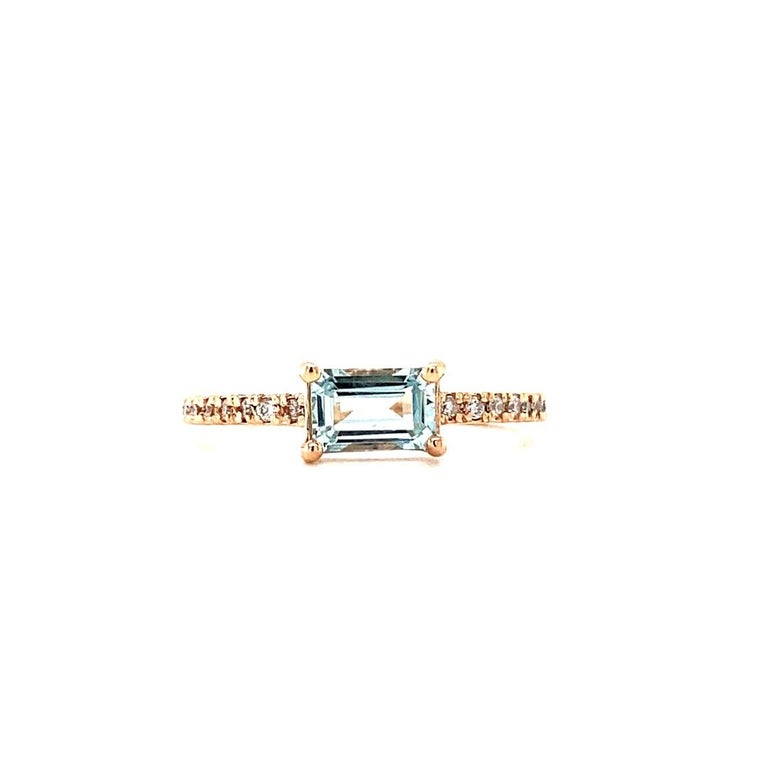 0.72 Ct Aquamarine, Diamond, 14 Karat Rose Gold Band