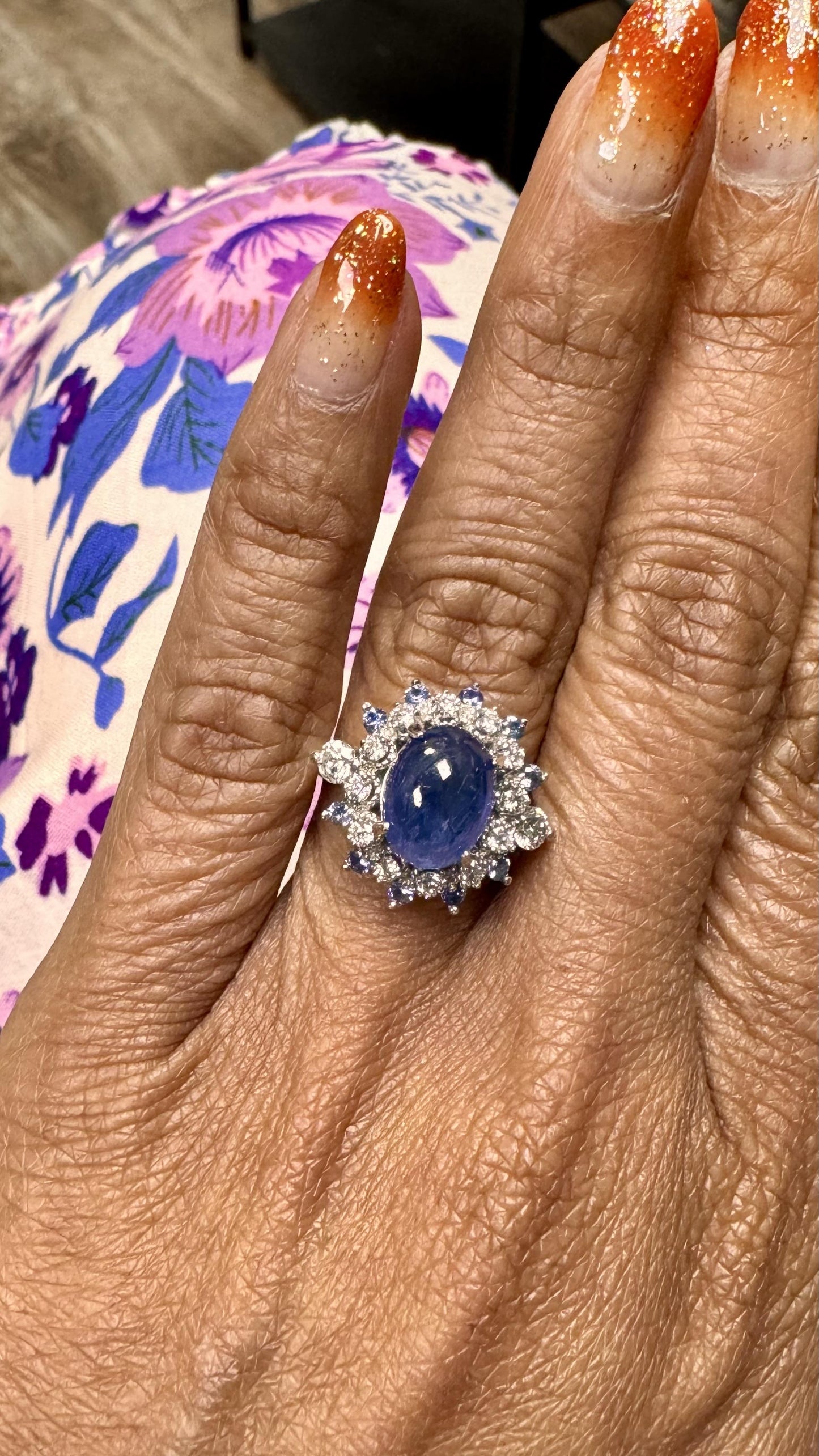 Roshe Jewels Sapphire Ring with Diamonds White Gold Cocktail Ring, 5.20 Carats