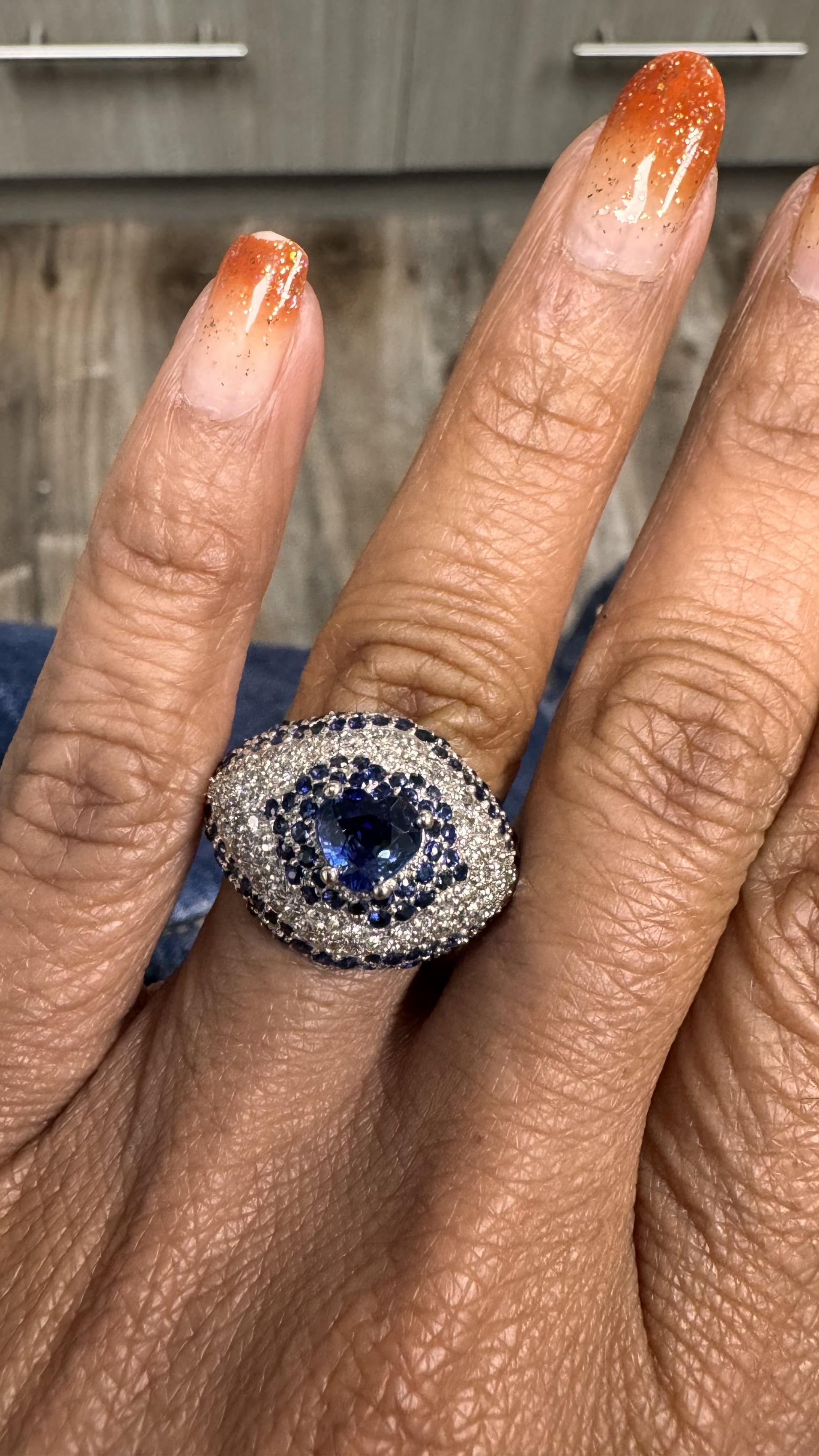Roshe Jewels, Sapphire Ring with Diamond 18K White Gold Cocktail Ring, 4.17 Cts.