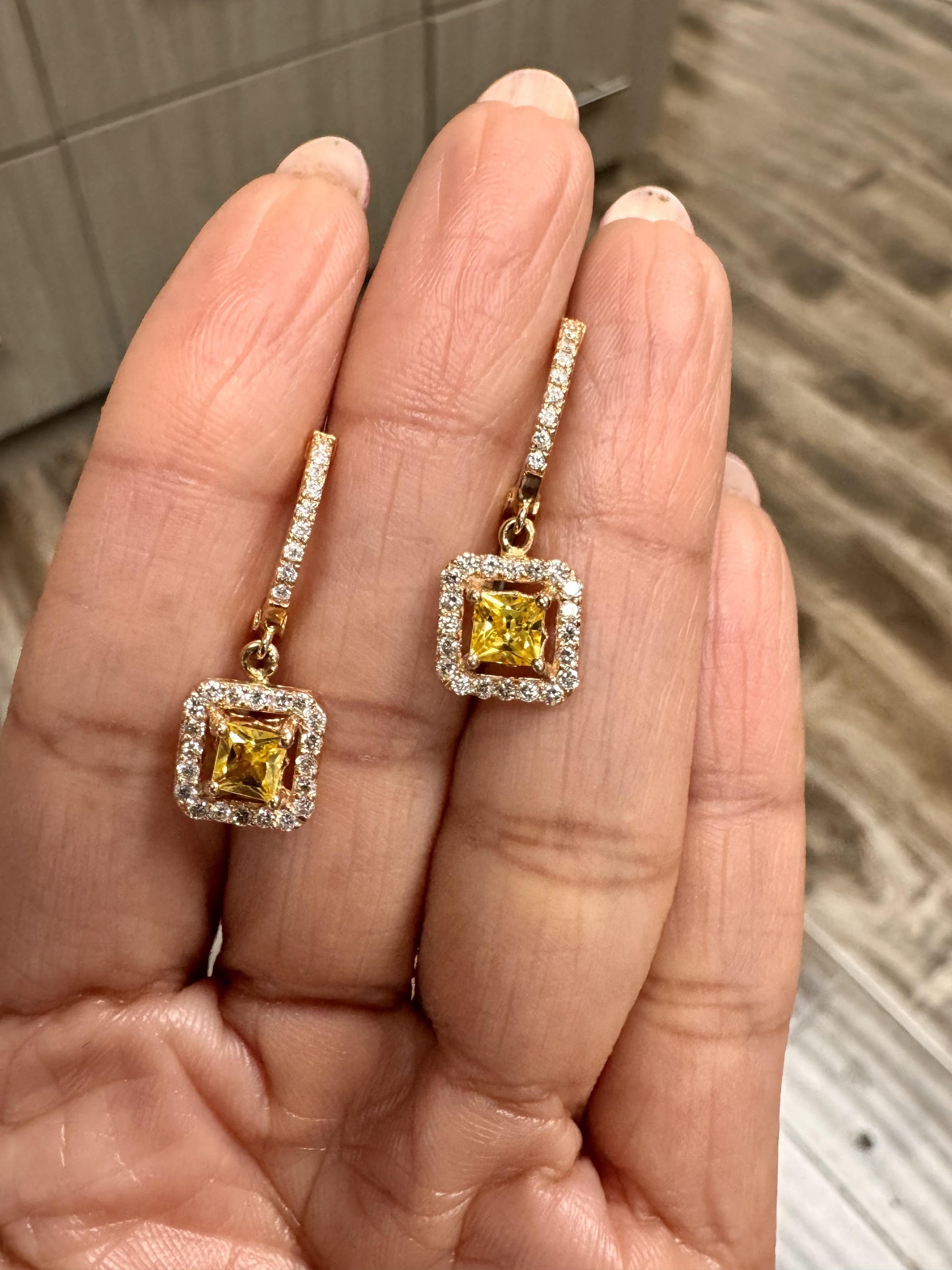 Roshe Jewels Sapphire Earrings with Natural Diamonds, 1.71 carats 14K Rose Gold