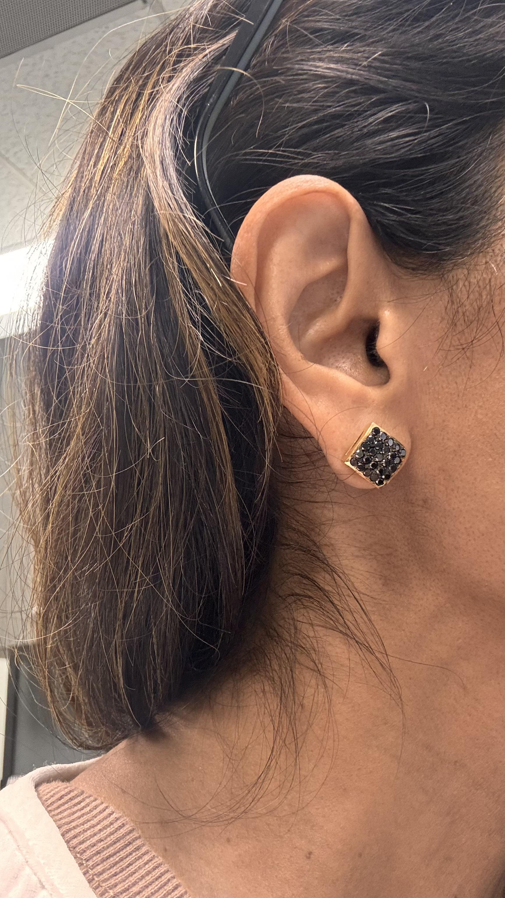 Roshe Jewels Diamond Studs, 1.38 Carat Black Diamond Yellow Gold Earring Studs