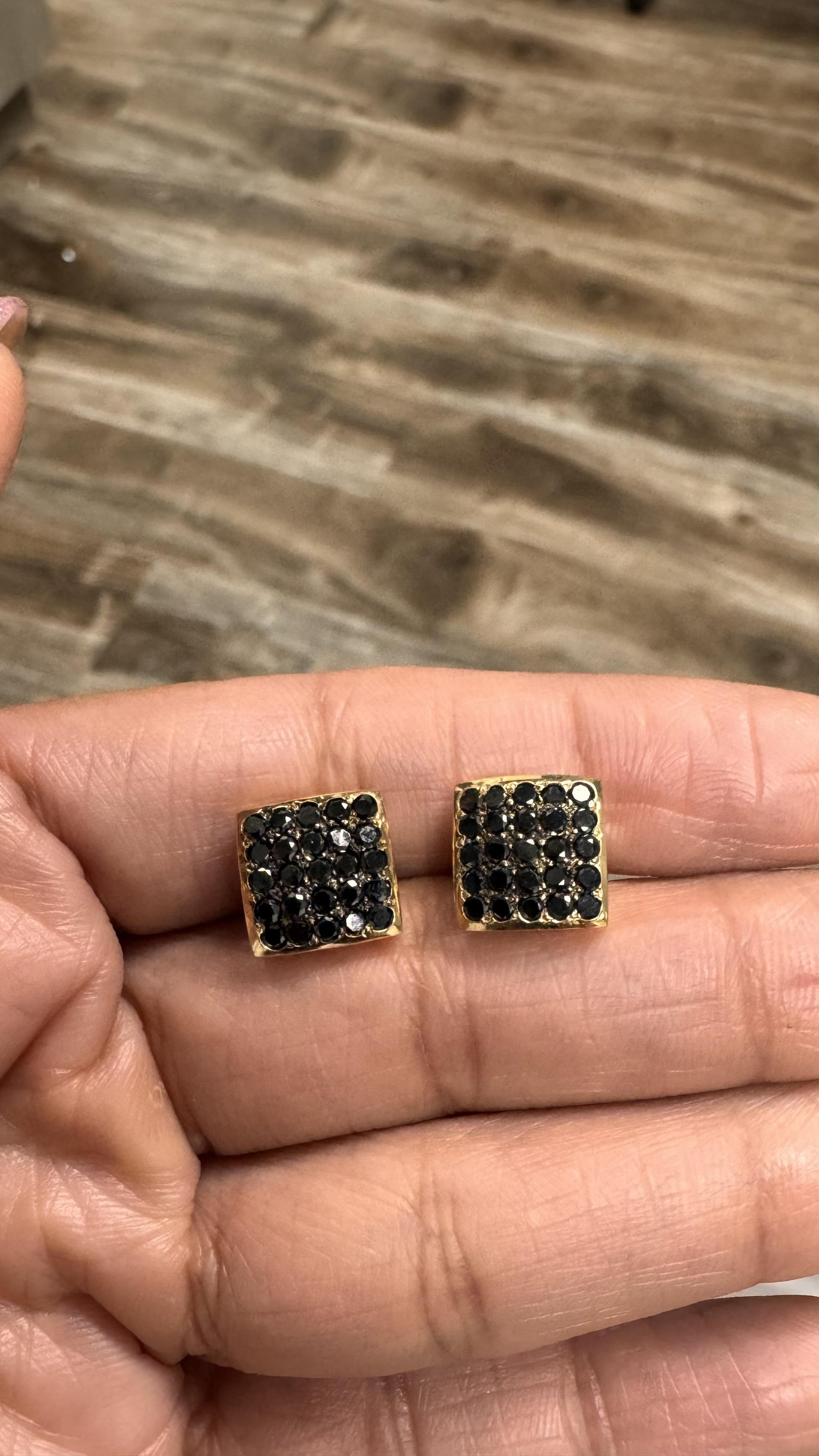 Roshe Jewels Diamond Studs, 1.38 Carat Black Diamond Yellow Gold Earring Studs