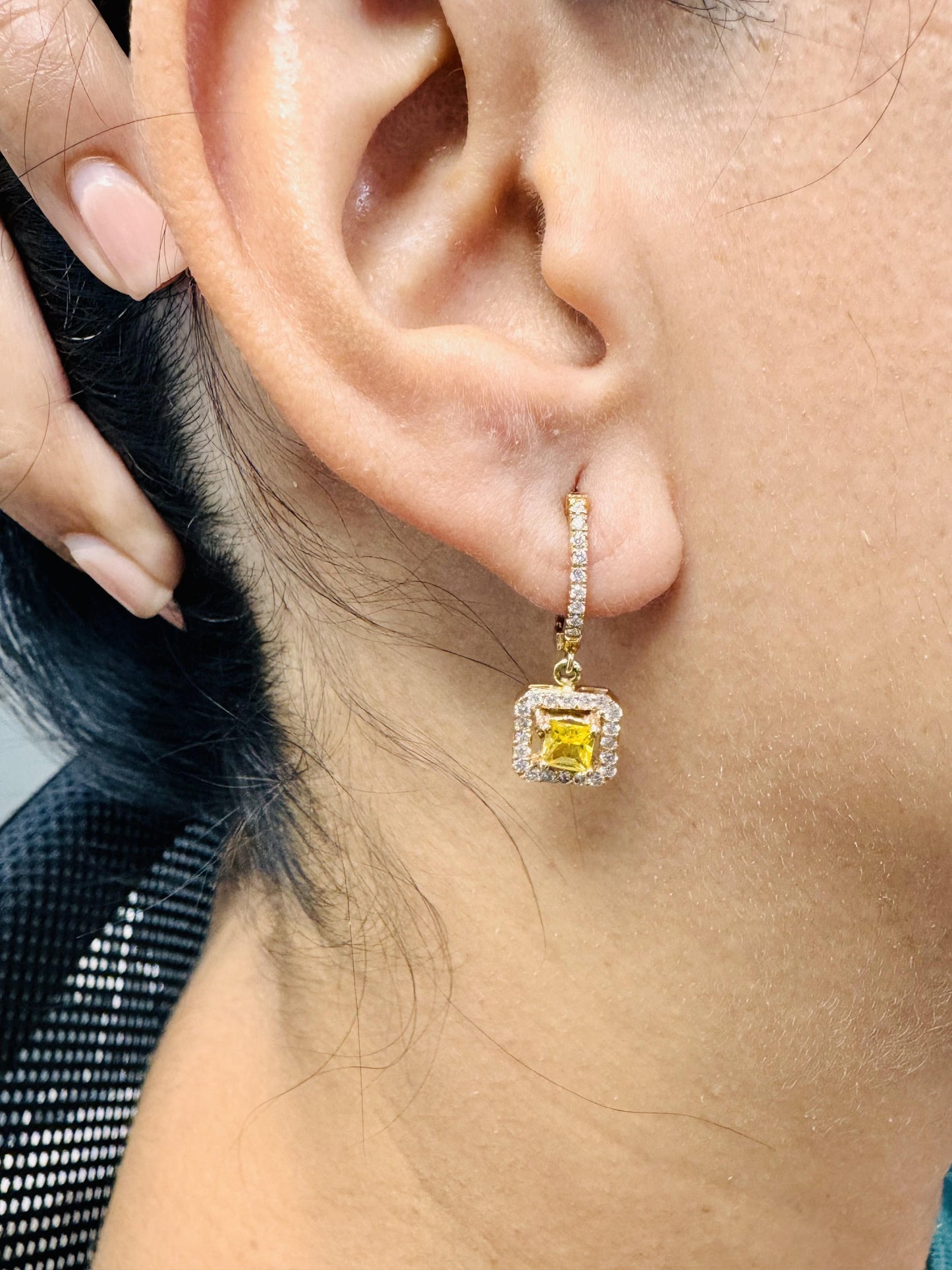 Roshe Jewels Sapphire Earrings with Natural Diamonds, 1.71 carats 14K Rose Gold