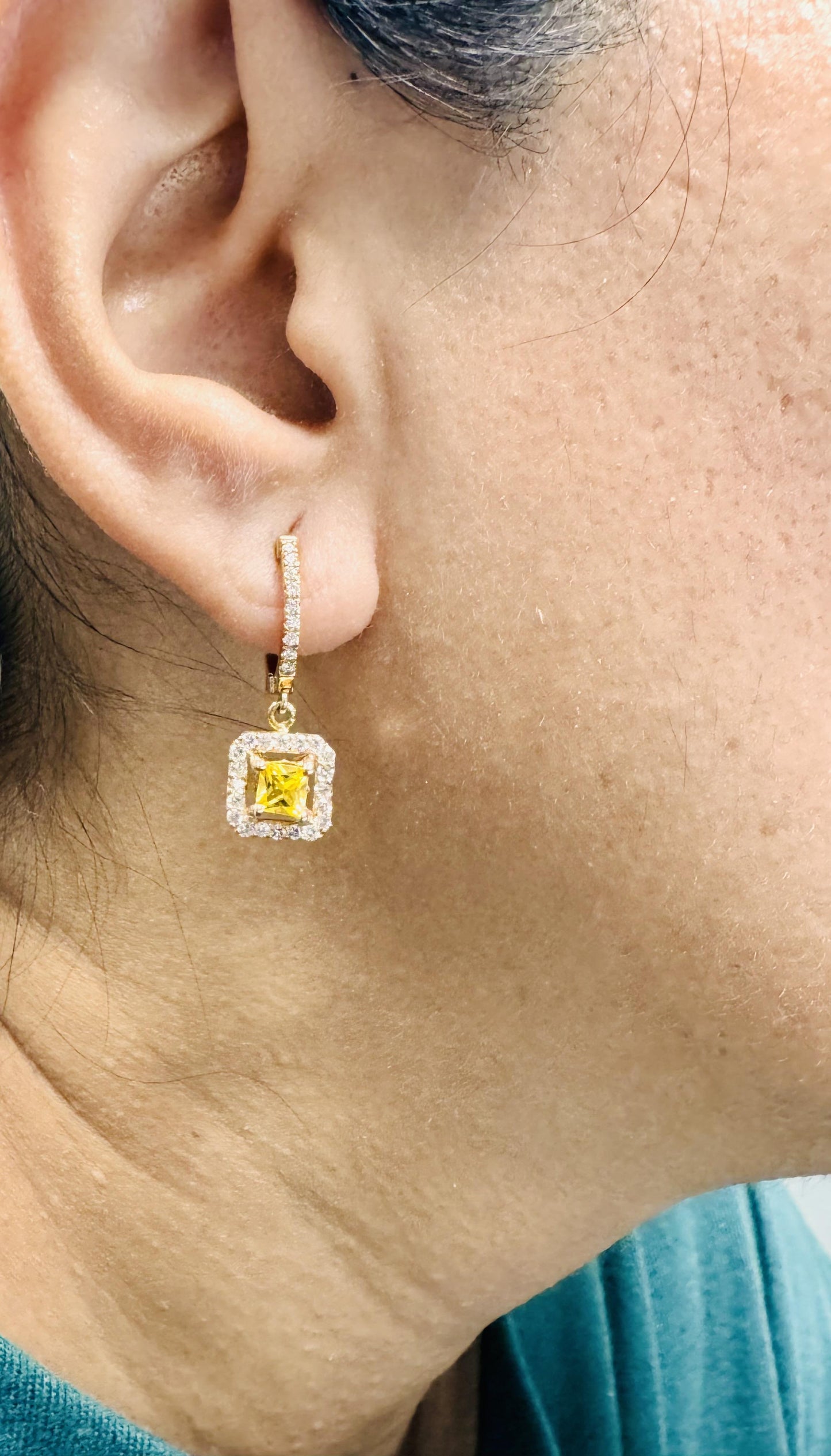 Roshe Jewels Sapphire Earrings with Natural Diamonds, 1.71 carats 14K Rose Gold