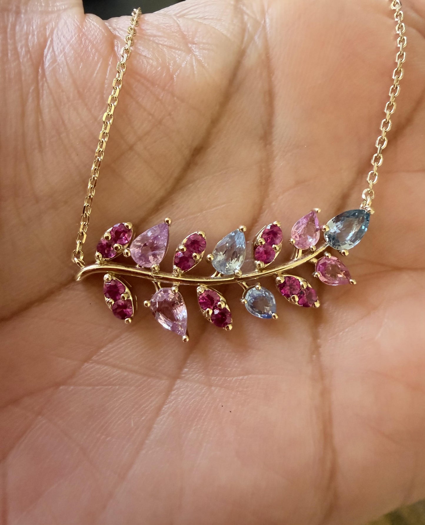 3.35 Carat Natural Pink Blue Sapphire Branch 14 Karat Yellow Gold Chain Necklace