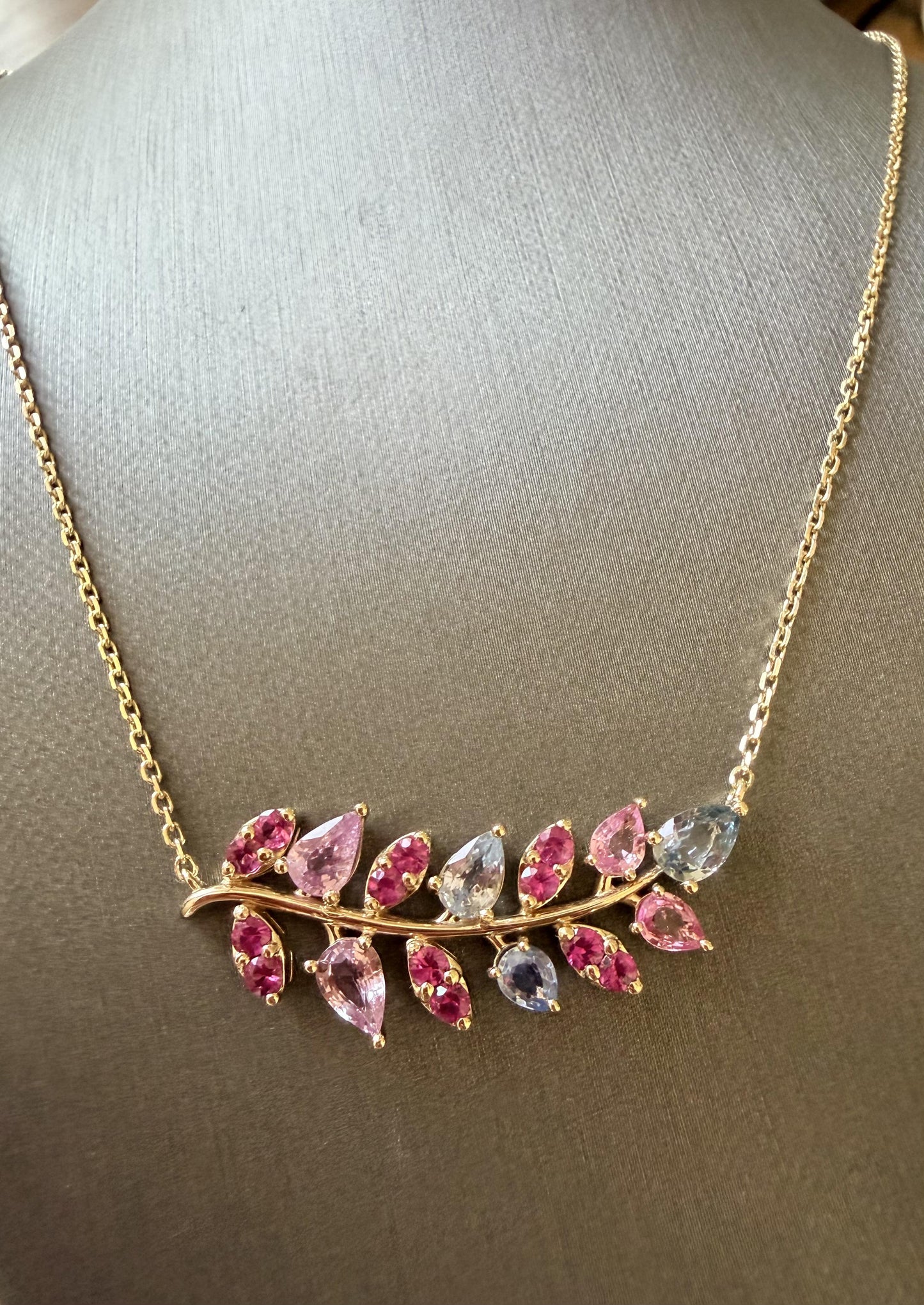 3.35 Carat Natural Pink Blue Sapphire Branch 14 Karat Yellow Gold Chain Necklace