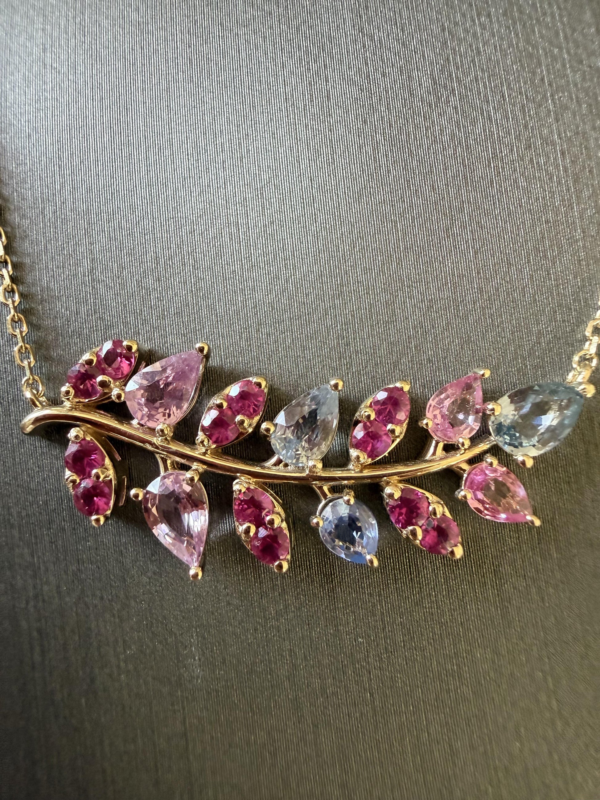3.35 Carat Natural Pink Blue Sapphire Branch 14 Karat Yellow Gold Chain Necklace