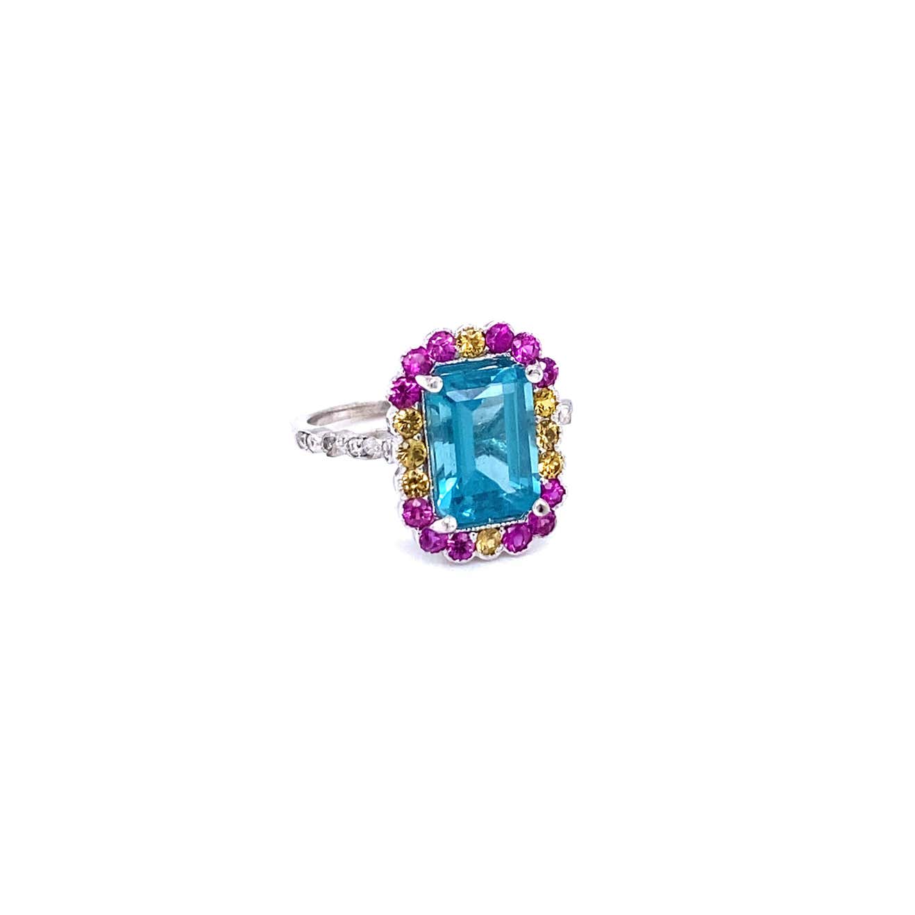 4.62 Carat Apatite Sapphire Diamond 14 Karat White Gold Cocktail Ring