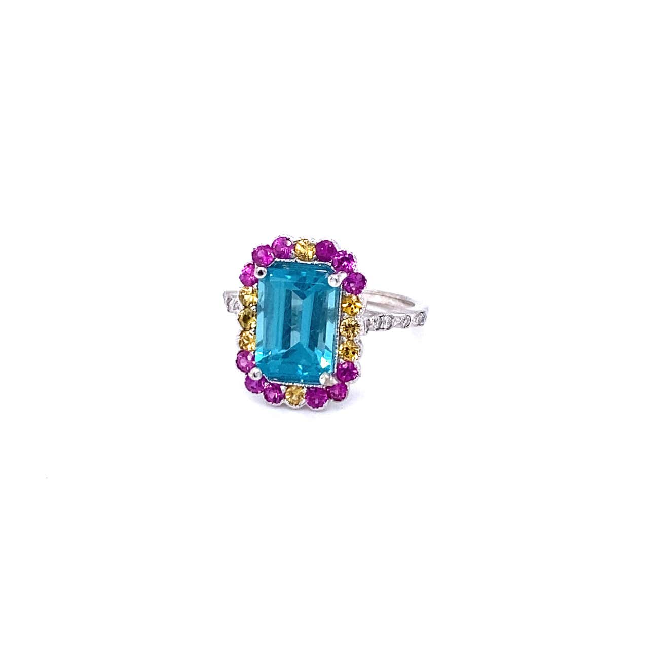 4.62 Carat Apatite Sapphire Diamond 14 Karat White Gold Cocktail Ring