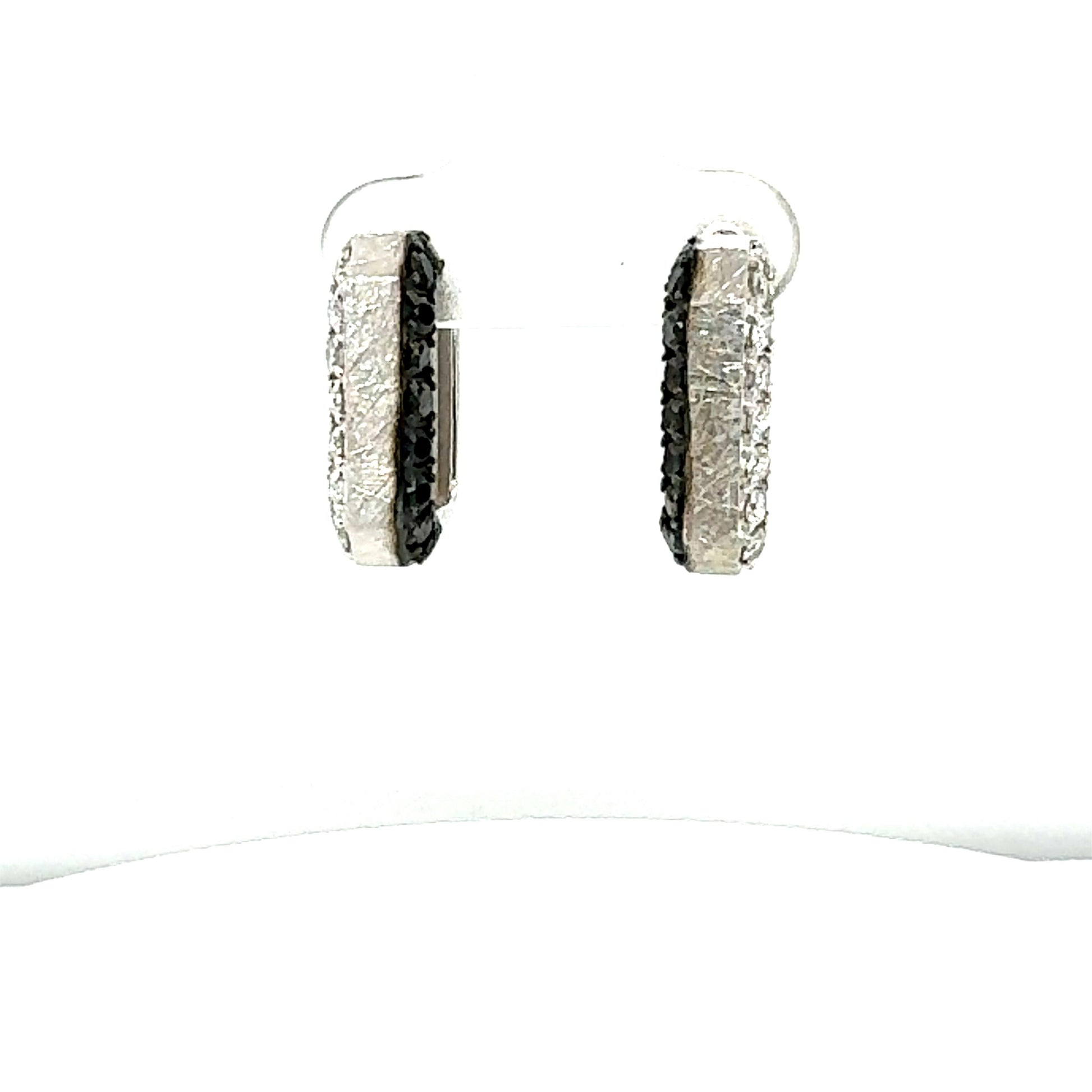 1.05 Carat Black and White Diamond White Gold Earrings