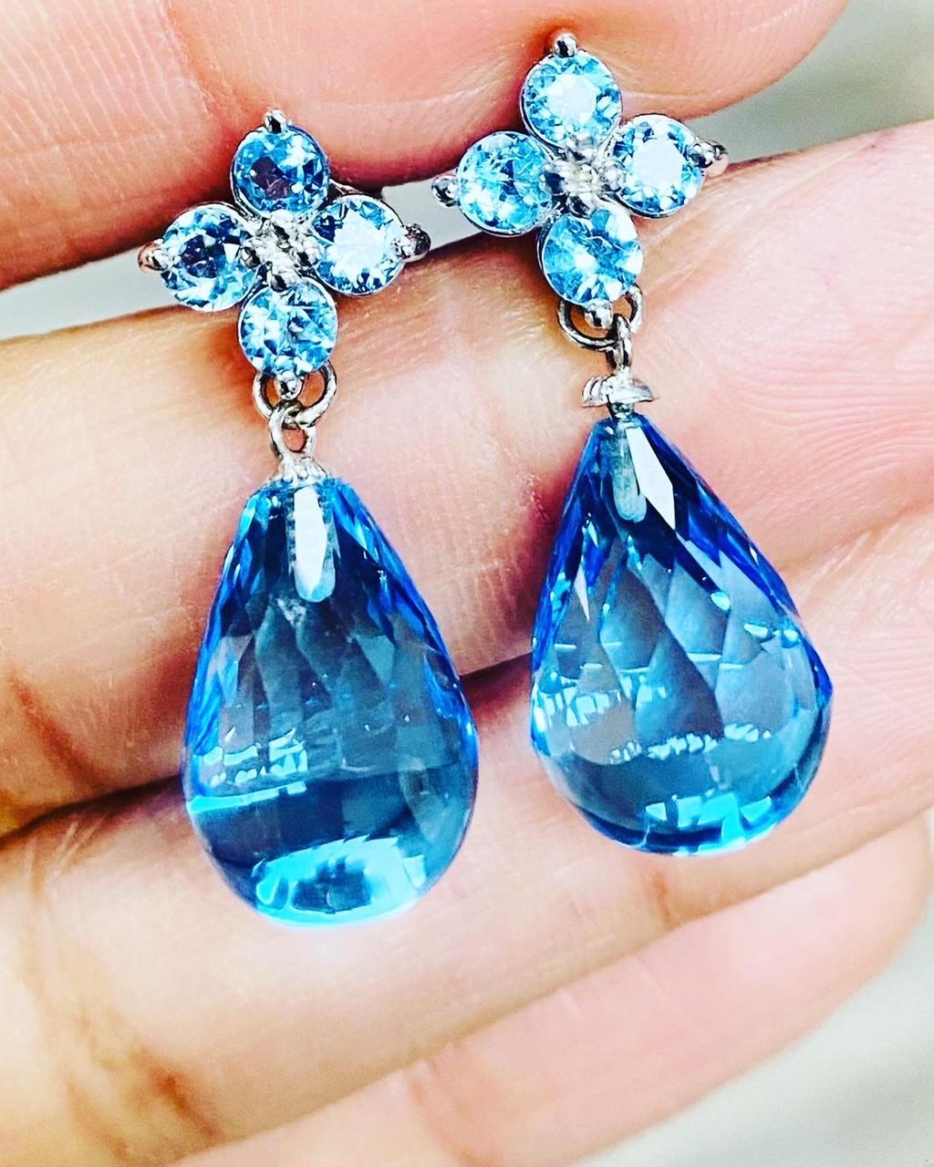 23.31 Carat Blue Topaz White Gold Drop Earrings